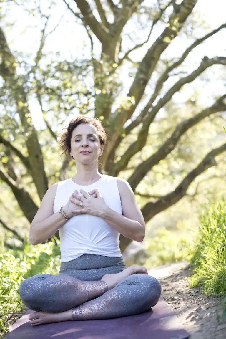 Andrea Ferretti meditating